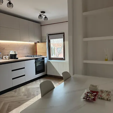 1 Mai Διαμέρισμα