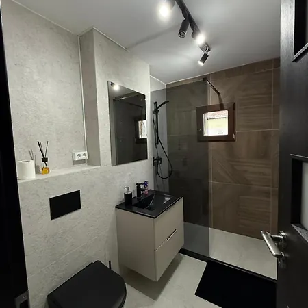 1 Mai * Κραϊόβα